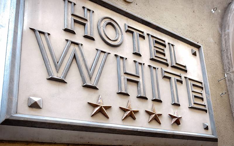 Hotel White ****: White Hotel